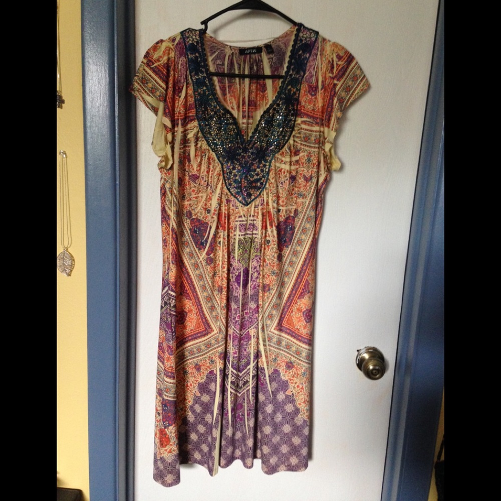 Apt 9 calf length dress